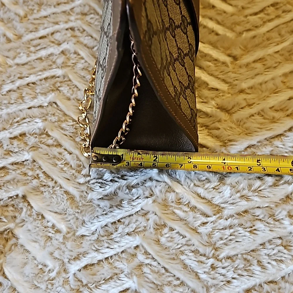 Gucci GG Sherry Line Clutch - Picture 15 of 16